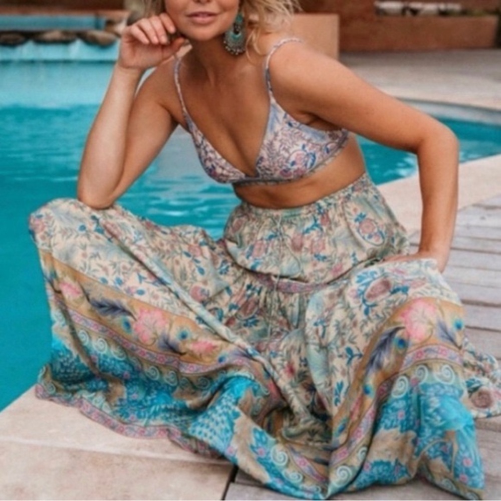 NWT Spell and the Gypsy Collective Oasis Collection Maxi Skirt in Opal - Size M